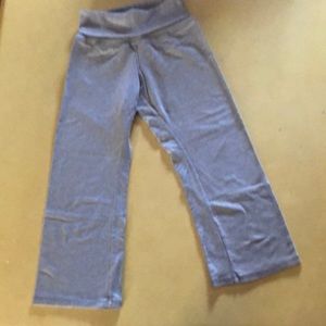 Grey capri yoga pants size S